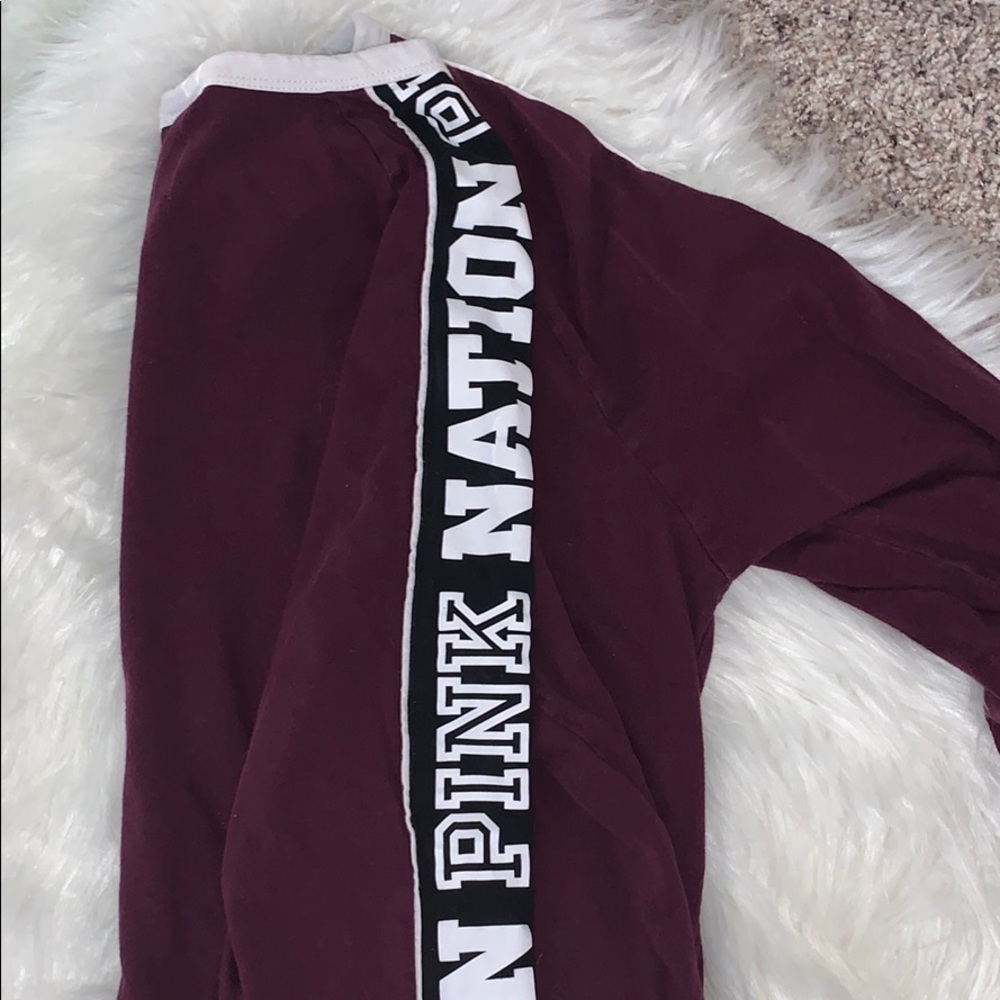 VS Pink - crewneck tee